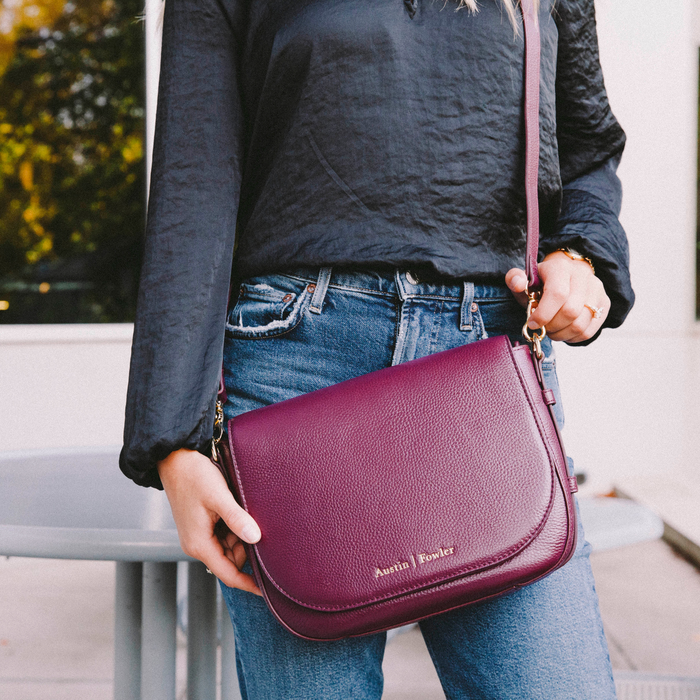 omaha handbag in mulberry (outlet)