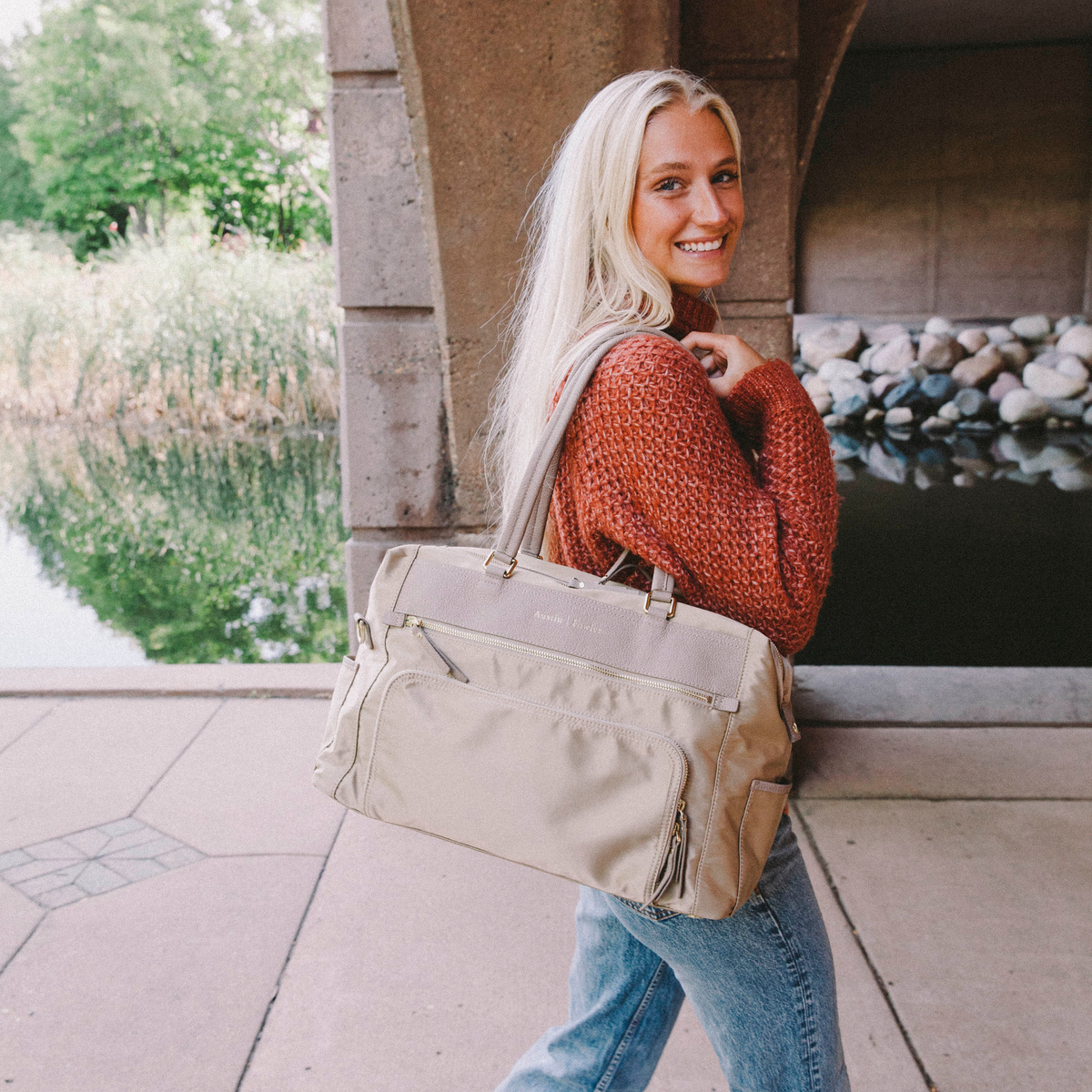 briggs bag in champagne (outlet)