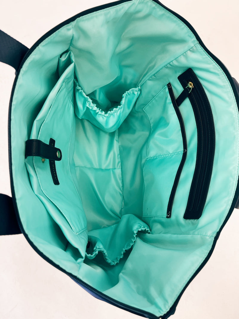 the reagan caryall tote in navy