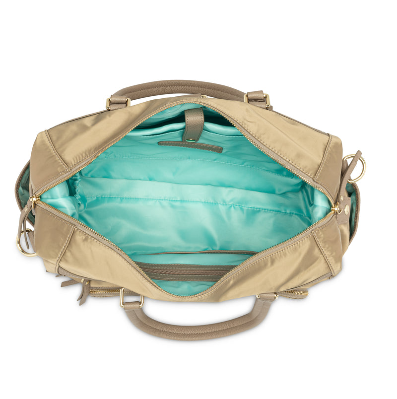 the briggs bag in champagne