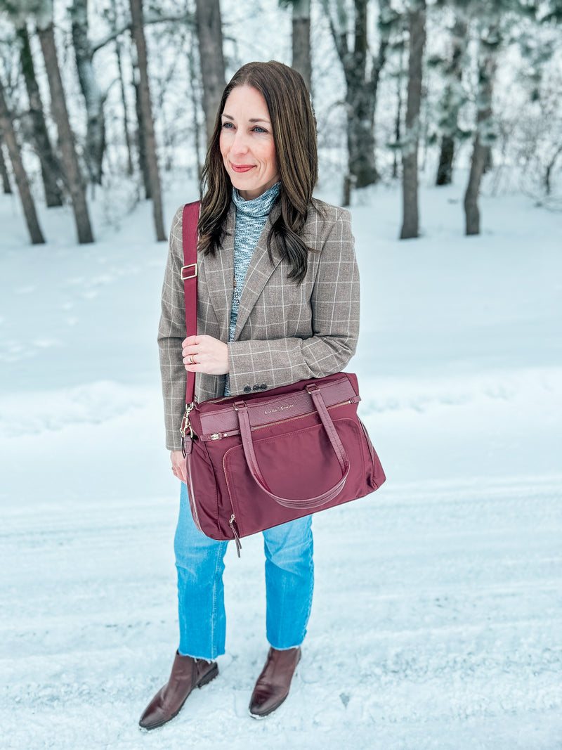 the briggs bag in mulberry