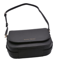 omaha handbag in black (outlet)