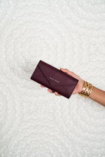 lynn wallet in mulberry