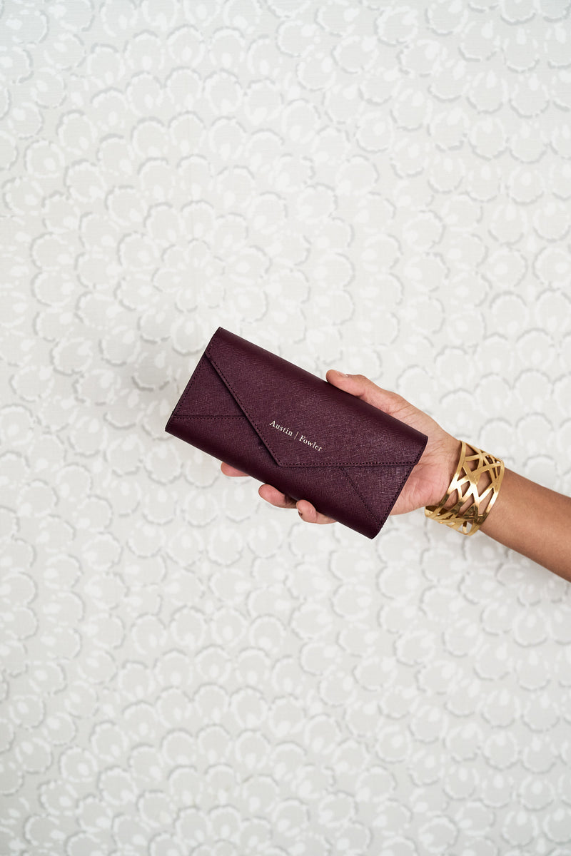 lynn wallet in mulberry