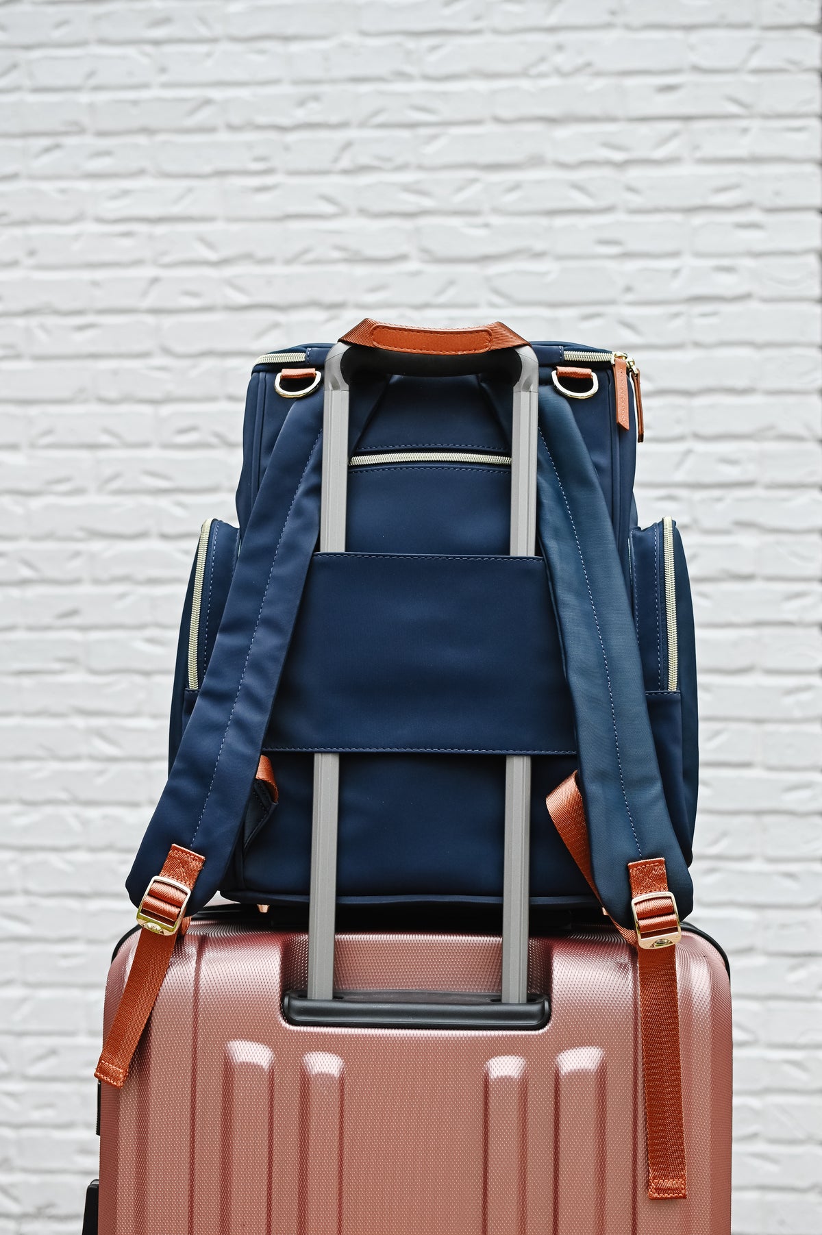 brielle backpack in navy (outlet)