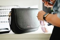 omaha handbag in black (outlet)