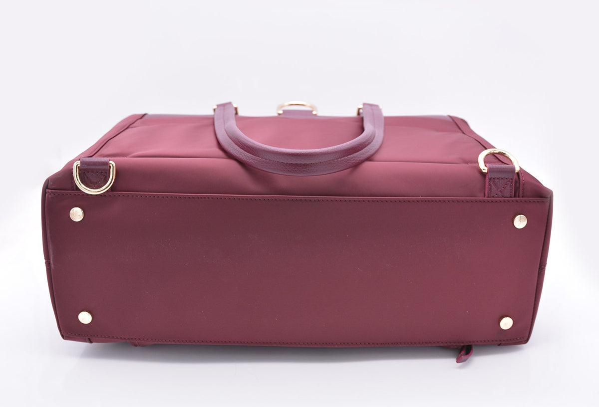 the briggs bag in mulberry (outlet)