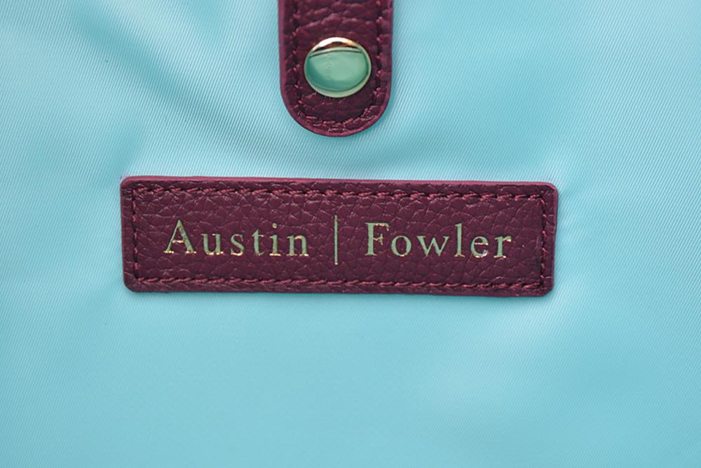 the briggs bag in mulberry (outlet)