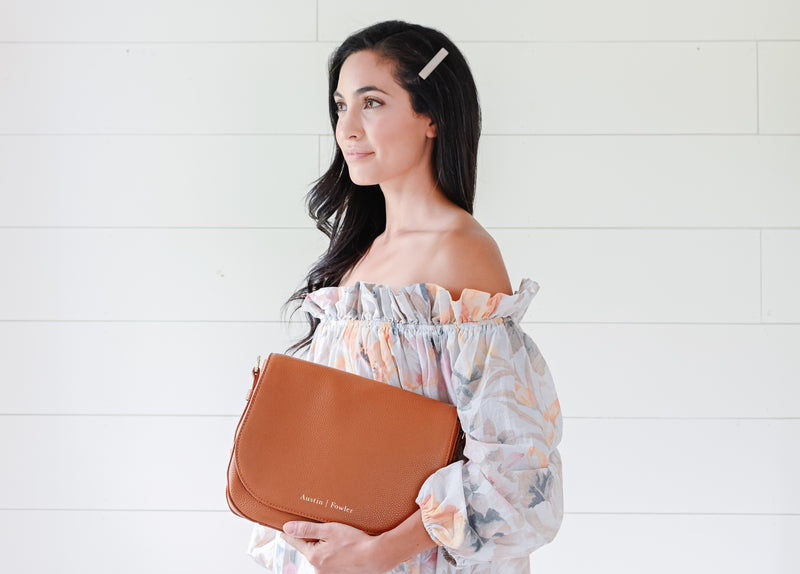 omaha handbag in camel