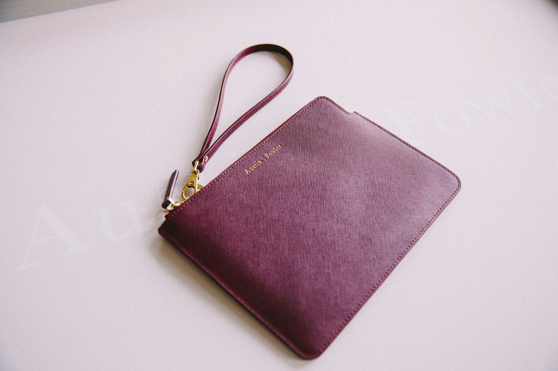 blair wristlet in mulberry