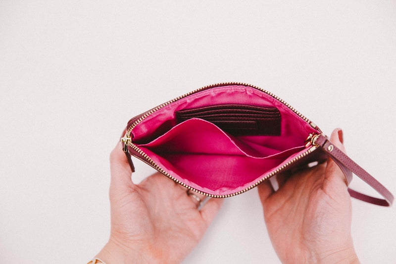blair wristlet in mulberry