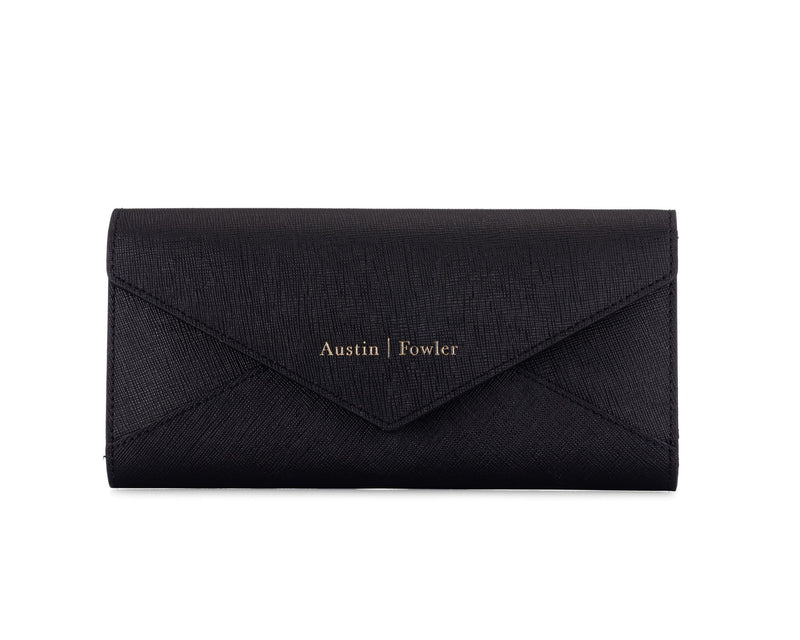 lynn wallet in black