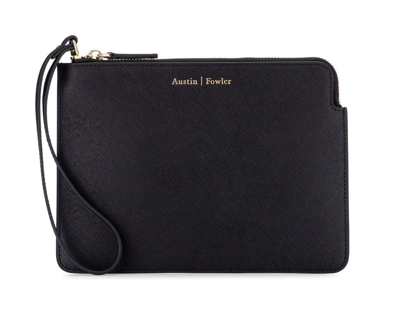 blair wristlet in black